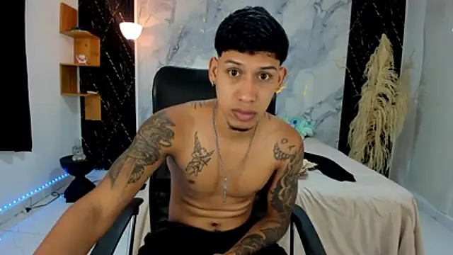 slim master12 online show from 04-12-26, 12:04