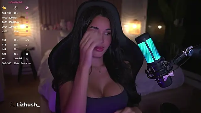 Lizhush  online show from 02-18-25, 04:37