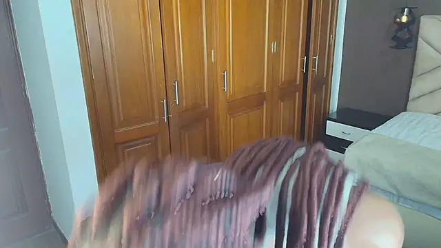 Snapshot of Raquel_jones chatting on 01-29-25, 11:41 Raquel jones online show from 01-29-25, 11:41