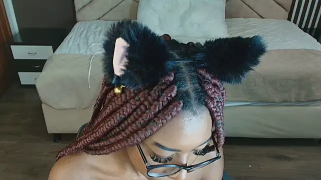 Snapshot of Raquel_jones chatting on 02-07-25, 05:40 Raquel jones online show from 02-07-25, 05:40