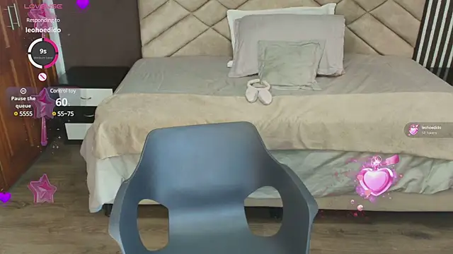 Snapshot of Raquel_jones chatting on 02-17-25, 02:37 Raquel jones online show from 02-17-25, 02:37