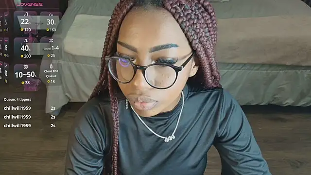 Snapshot of Raquel_jones chatting on 02-21-25, 02:48 Raquel jones online show from 02-21-25, 02:48