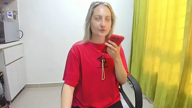 Snapshot of Adele_johnsonn1 chatting on 01-20-25, 09:22 Adele johnsonn1 online show from 01-20-25, 09:22