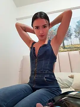 SaraWilliamss  online show from 12-25-24, 02:14