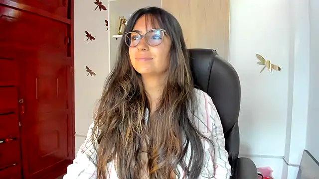 Isabellaa22 1 online show from 11-15-25, 05:31