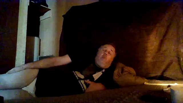 Nightshade7712 online show from 10-20-25, 03:29