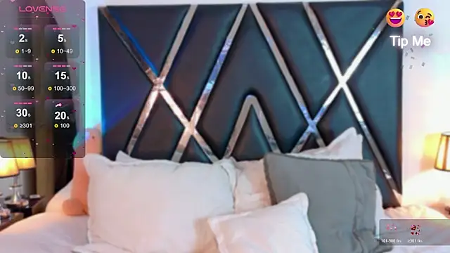 AnikaDragun online show from 03-21-26, 11:19