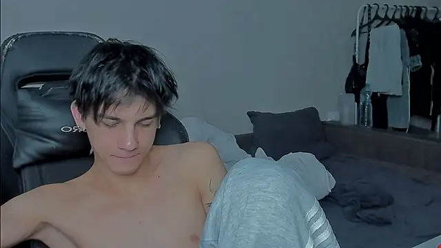 MarkBrowniii online show from 12-20-24, 08:12