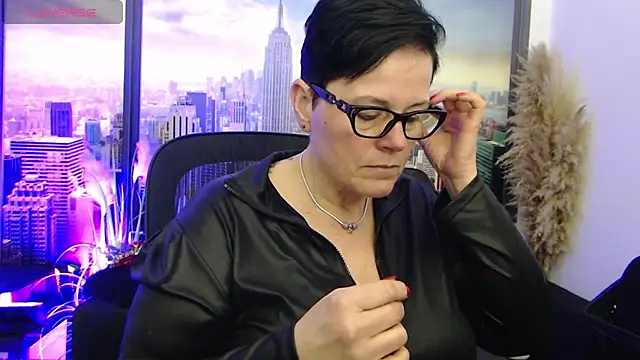 Snapshot of ninarandmann chatting on 02-27-25, 07:15 ninarandmann online show from 02-27-25, 07:15