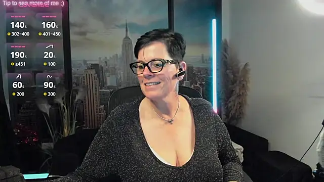 Snapshot of ninarandmann chatting on 09-17-25, 05:47 ninarandmann online show from 09-17-25, 05:47