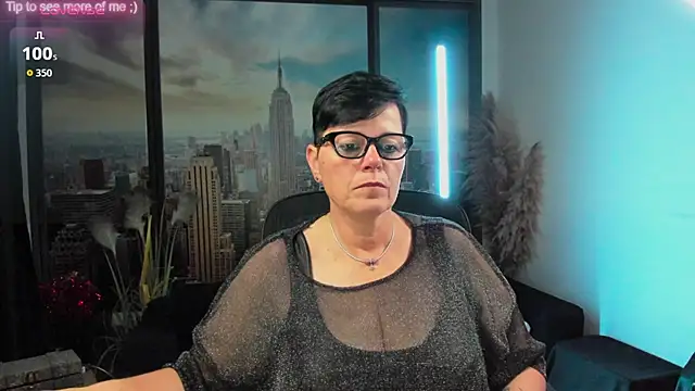 Snapshot of ninarandmann chatting on 10-06-25, 04:26 ninarandmann online show from 10-06-25, 04:26