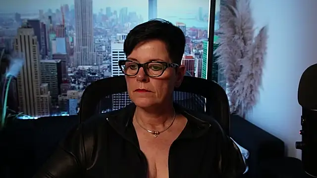 Snapshot of ninarandmann chatting on 11-13-25, 07:02 ninarandmann online show from 11-13-25, 07:02