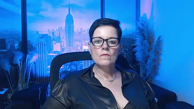 Snapshot of ninarandmann chatting on 11-27-25, 06:21 ninarandmann online show from 11-27-25, 06:21