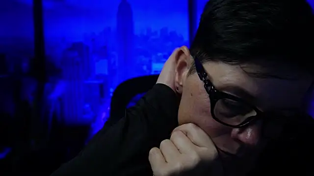 Snapshot of ninarandmann chatting on 11-29-25, 06:33 ninarandmann online show from 11-29-25, 06:33