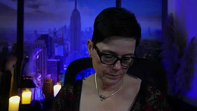 Snapshot of ninarandmann chatting on 12-16-25, 06:13 ninarandmann online show from 12-16-25, 06:13