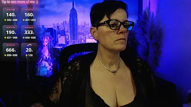 Snapshot of ninarandmann chatting on 02-15-26, 03:53 ninarandmann online show from 02-15-26, 03:53