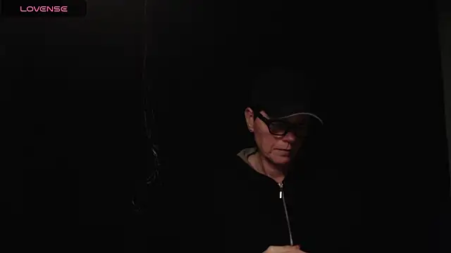 Snapshot of ninarandmann chatting on 03-08-26, 10:24 ninarandmann online show from 03-08-26, 10:24