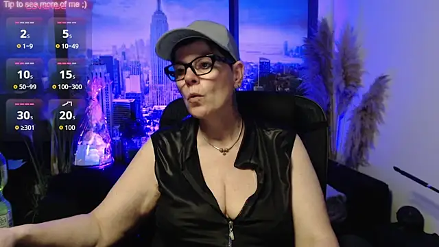 Snapshot of ninarandmann chatting on 05-23-26, 04:11 ninarandmann online show from 05-23-26, 04:11