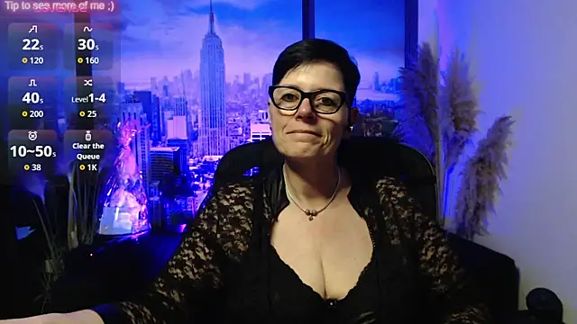 Snapshot of ninarandmann chatting on 05-25-26, 04:13 ninarandmann online show from 05-25-26, 04:13