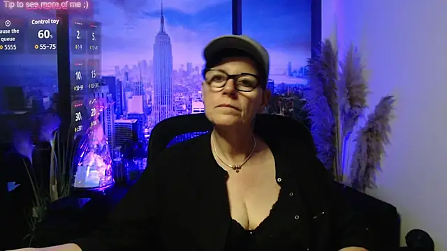Snapshot of ninarandmann chatting on 05-30-26, 04:26 ninarandmann online show from 05-30-26, 04:26