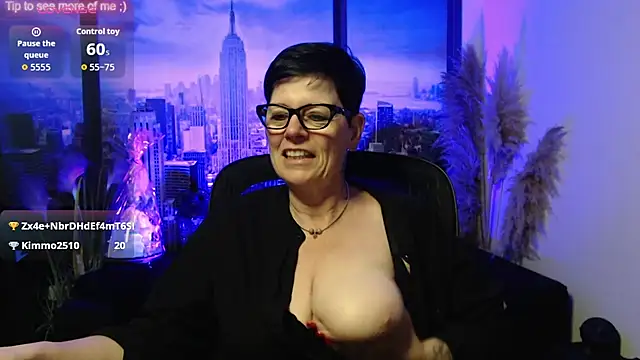 Snapshot of ninarandmann chatting on 06-04-26, 02:56 ninarandmann online show from 06-04-26, 02:56