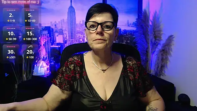 Snapshot of ninarandmann chatting on 06-06-26, 05:28 ninarandmann online show from 06-06-26, 05:28