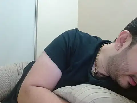 robintoit online show from 11-21-25, 04:49