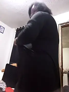 Natasha milf   online show from 02-26-25, 09:48