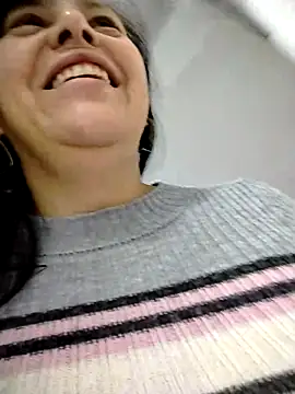 Natasha milf   online show from 04-15-26, 01:18