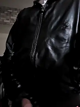 mysticfalls37 online show from 12-15-25, 01:15