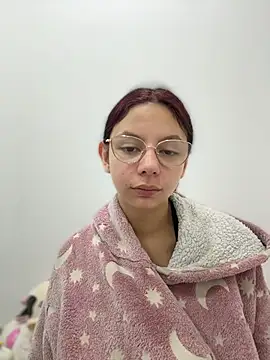 Bonniepark online show from 12-21-25, 12:23