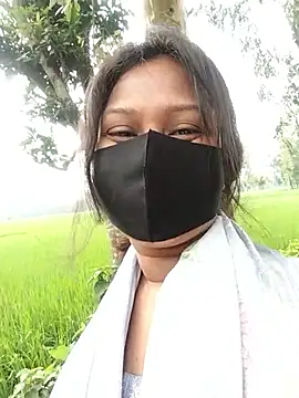 Idhika Paul online show from 09-15-25, 03:06