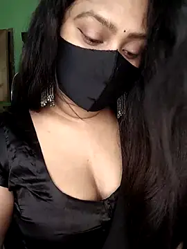 Idhika Paul online show from 04-03-26, 03:26