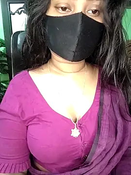 Idhika Paul online show from 04-11-26, 03:49