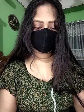 Idhika Paul online show from 04-25-26, 07:55