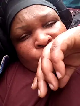 HOTSUGARX5 online show from 12-18-24, 09:25