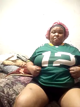 HOTSUGARX5 online show from 12-17-25, 07:14