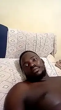 Snapshot of MaskedGQ chatting on 02-02-25, 06:31 MaskedGQ online show from 02-02-25, 06:31