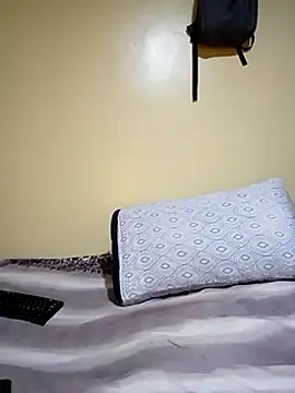 Snapshot of MaskedGQ chatting on 02-08-25, 03:19 MaskedGQ online show from 02-08-25, 03:19