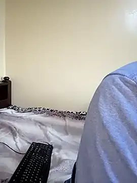 Snapshot of MaskedGQ chatting on 02-17-25, 08:30 MaskedGQ online show from 02-17-25, 08:30