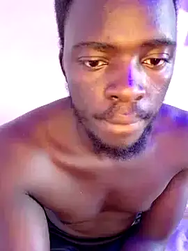 Snapshot of MaskedGQ chatting on 03-14-25, 09:35 MaskedGQ online show from 03-14-25, 09:35