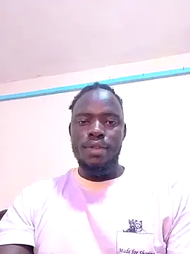 Snapshot of MaskedGQ chatting on 09-20-25, 10:33 MaskedGQ online show from 09-20-25, 10:33