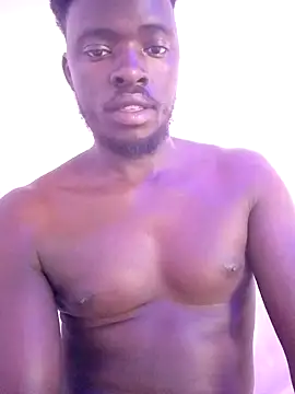 Snapshot of MaskedGQ chatting on 10-08-25, 10:13 MaskedGQ online show from 10-08-25, 10:13