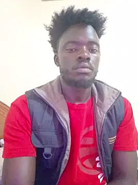 Snapshot of MaskedGQ chatting on 10-09-25, 12:47 MaskedGQ online show from 10-09-25, 12:47