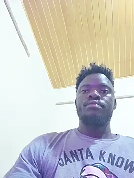 Snapshot of MaskedGQ chatting on 10-18-25, 12:13 MaskedGQ online show from 10-18-25, 12:13