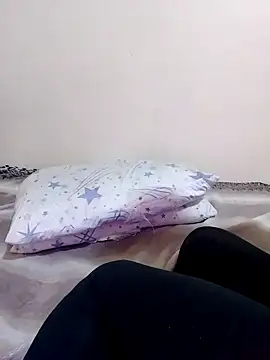 Snapshot of MaskedGQ chatting on 10-22-25, 09:58 MaskedGQ online show from 10-22-25, 09:58