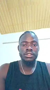 Snapshot of MaskedGQ chatting on 11-19-25, 02:44 MaskedGQ online show from 11-19-25, 02:44