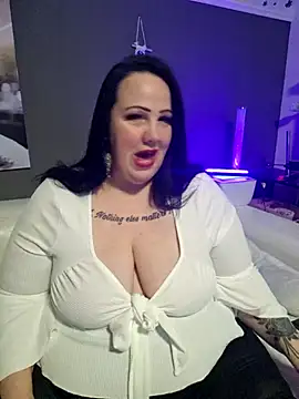 Snapshot of Black_Angel24 chatting on 02-15-25, 06:23 Black Angel24 online show from 02-15-25, 06:23