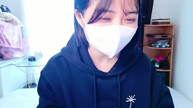 Snapshot of Nonchan_ chatting on 11-24-25, 01:16 Nonchan online show from 11-24-25, 01:16