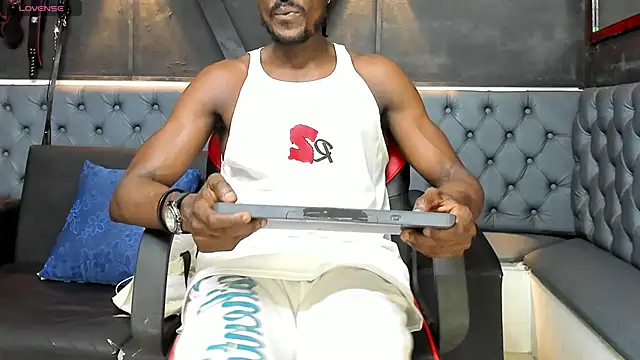 Terrance z online show from 11-26-25, 07:37